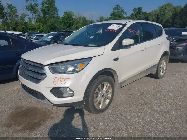 1FMCU9GD1HUD43494 2017 FORD ESCAPE - Image 2
