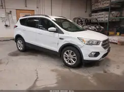 1FMCU9GD1HUD54625 2017 FORD ESCAPE