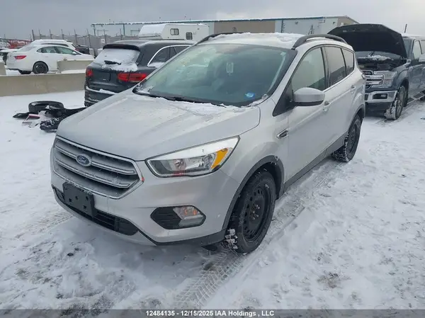 1FMCU9GD1HUD69125 2017 FORD ESCAPE - Image 2