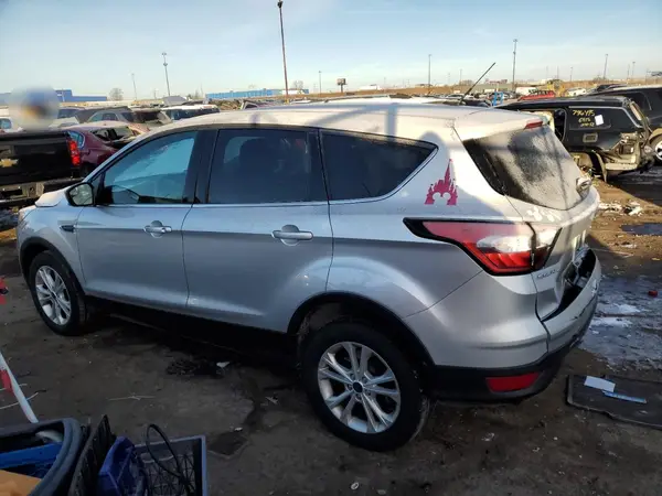 1FMCU9GD1HUD75572 2017 FORD ESCAPE - Image 2