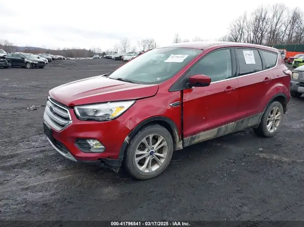 1FMCU9GD1HUD99905 2017 FORD ESCAPE - Image 2