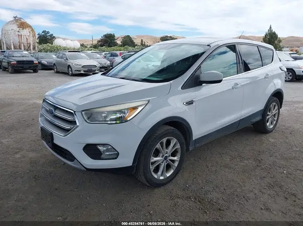 1FMCU9GD1HUE18467 2017 FORD ESCAPE - Image 2