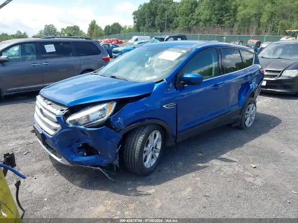 1FMCU9GD1HUE19974 2017 FORD ESCAPE - Image 2