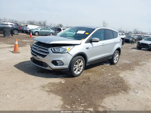 1FMCU9GD1HUE24396 2017 FORD ESCAPE - Image 2