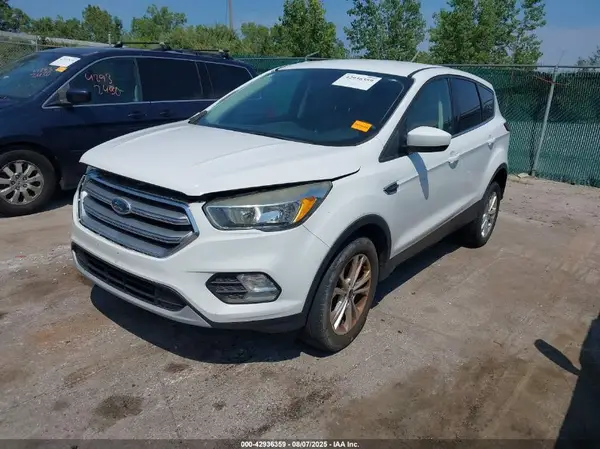 1FMCU9GD1HUE49041 2017 FORD ESCAPE - Image 2