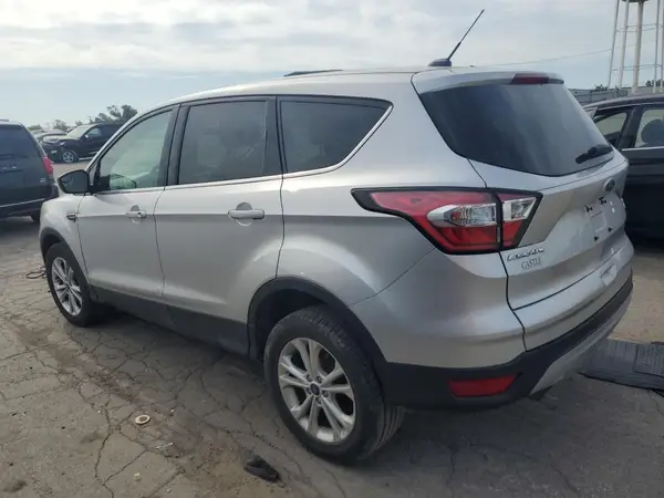 1FMCU9GD1HUE55504 2017 FORD ESCAPE - Image 2