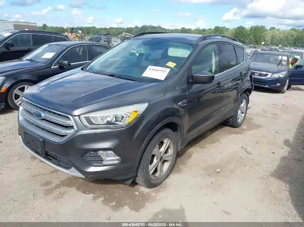 1FMCU9GD1HUE82377 2017 FORD ESCAPE - Image 2