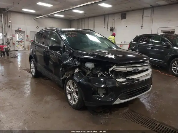 1FMCU9GD1JUA11867 2018 FORD ESCAPE - Image 1