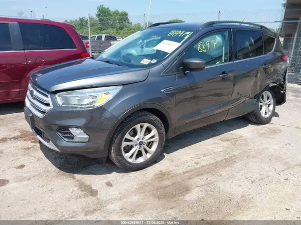 1FMCU9GD1JUA18284 2018 FORD ESCAPE - Image 2