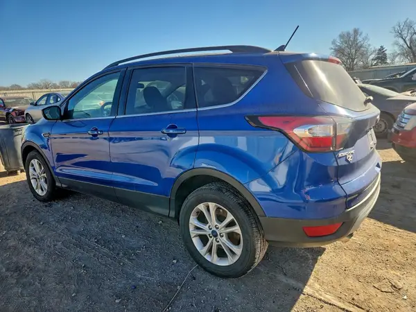 1FMCU9GD1JUA28863 2018 FORD ESCAPE - Image 2