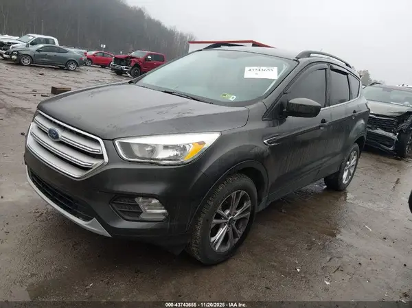 1FMCU9GD1JUA29141 2018 FORD ESCAPE - Image 2