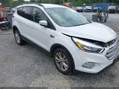1FMCU9GD1JUA49597 2018 FORD ESCAPE