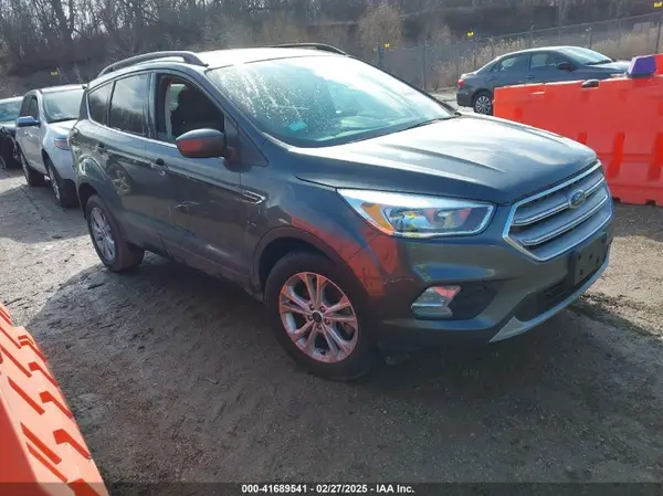 1FMCU9GD1JUA61412 2018 FORD ESCAPE - Image 1