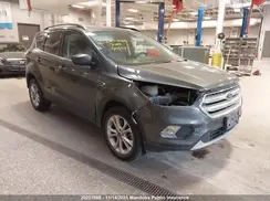 1FMCU9GD1JUA67596 2018 FORD ESCAPE
