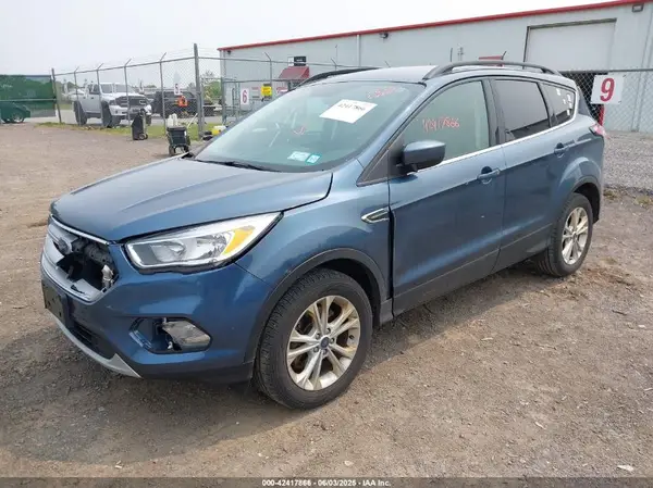 1FMCU9GD1JUA77819 2018 FORD ESCAPE - Image 2