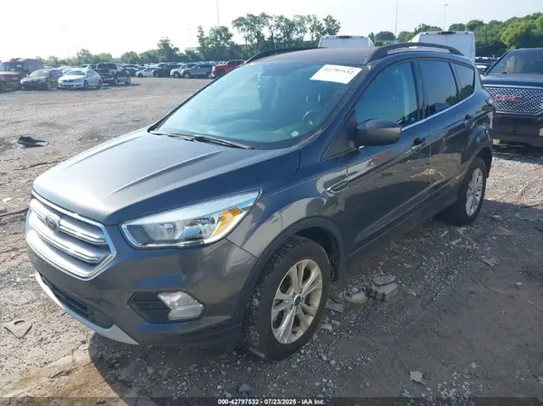 1FMCU9GD1JUA83278 2018 FORD ESCAPE - Image 2