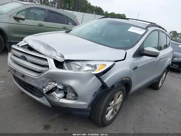 1FMCU9GD1JUA87184 2018 FORD ESCAPE - Image 2