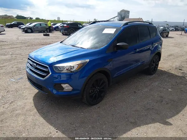 1FMCU9GD1JUB10060 2018 FORD ESCAPE - Image 2