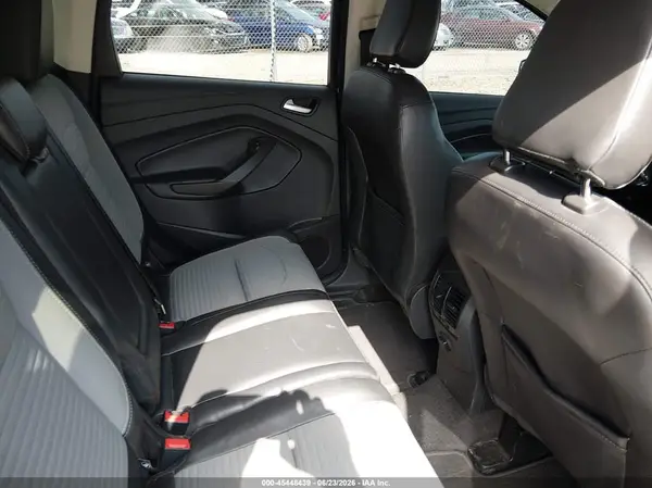 1FMCU9GD1JUB10060 2018 FORD ESCAPE - Image 8