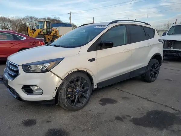 1FMCU9GD1JUB13332 2018 FORD ESCAPE - Image 1