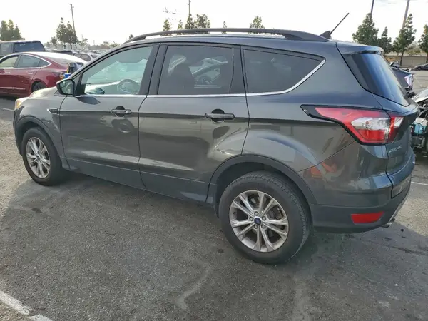 1FMCU9GD1JUB28073 2018 FORD ESCAPE - Image 2