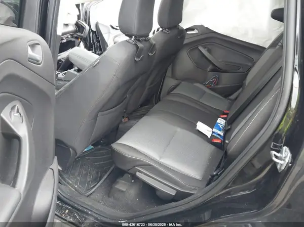1FMCU9GD1JUB28557 2018 FORD ESCAPE - Image 8