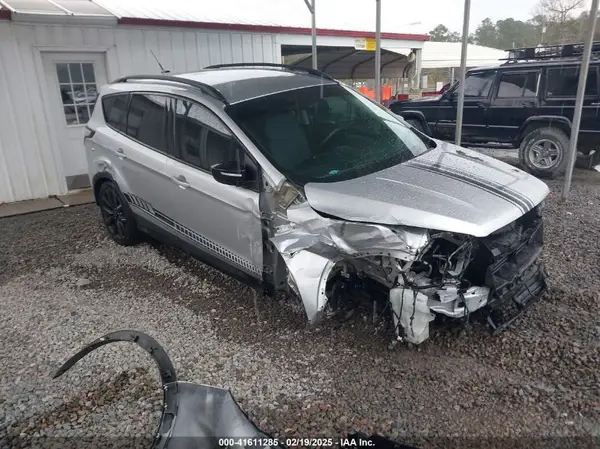 1FMCU9GD1JUB35184 2018 FORD ESCAPE - Image 1