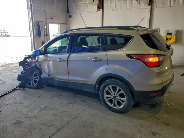 1FMCU9GD1JUB39803 2018 FORD ESCAPE - Image 2