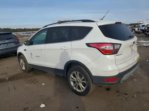 1FMCU9GD1JUB65897 2018 FORD ESCAPE - Image 2