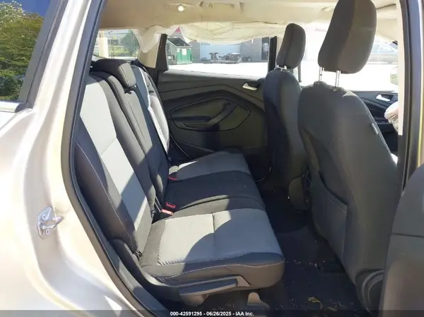 1FMCU9GD1JUB75619 2018 FORD ESCAPE - Image 8
