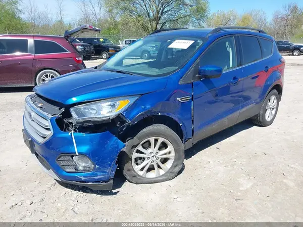 1FMCU9GD1JUB75975 2018 FORD ESCAPE - Image 2