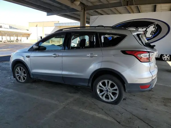 1FMCU9GD1JUB84899 2018 FORD ESCAPE - Image 2