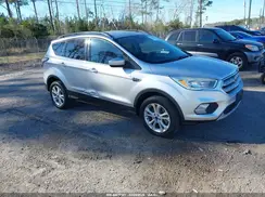 1FMCU9GD1JUC13284 2018 FORD ESCAPE