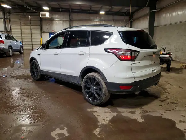 1FMCU9GD1JUC31350 2018 FORD ESCAPE - Image 2