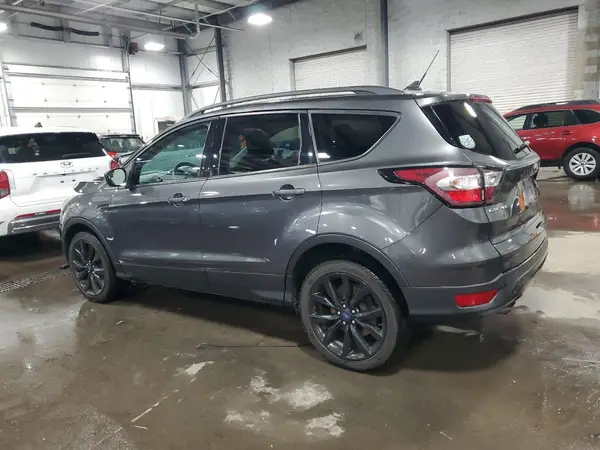 1FMCU9GD1JUC35396 2018 FORD ESCAPE - Image 2