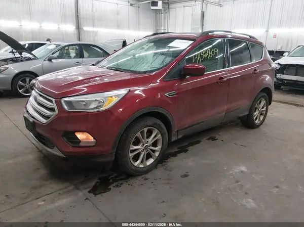 1FMCU9GD1JUC85909 2018 FORD ESCAPE - Image 2