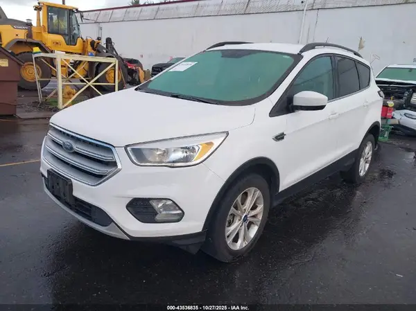 1FMCU9GD1JUC91158 2018 FORD ESCAPE - Image 2