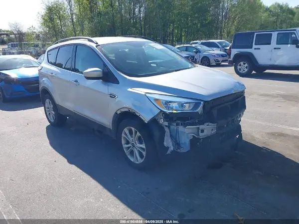 1FMCU9GD1JUD00215 2018 FORD ESCAPE - Image 1
