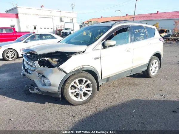 1FMCU9GD1JUD09965 2018 FORD ESCAPE - Image 2