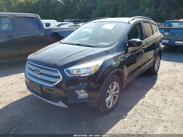 1FMCU9GD1JUD40133 2018 FORD ESCAPE - Image 2
