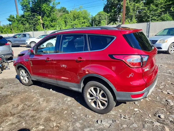 1FMCU9GD1JUD46630 2018 FORD ESCAPE - Image 2