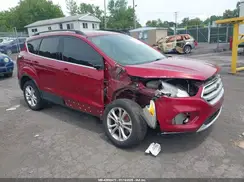 1FMCU9GD1JUD48670 2018 FORD ESCAPE