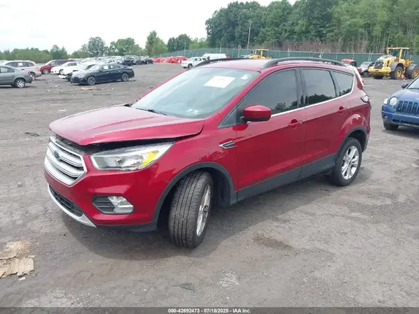 1FMCU9GD1JUD48670 2018 FORD ESCAPE - Image 2