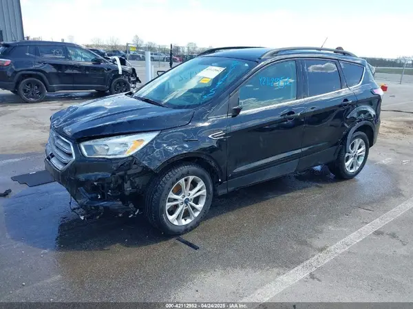 1FMCU9GD1JUD48846 2018 FORD ESCAPE - Image 2