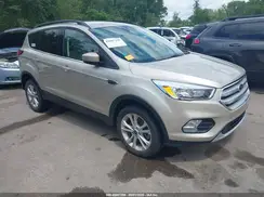 1FMCU9GD1JUD50564 2018 FORD ESCAPE