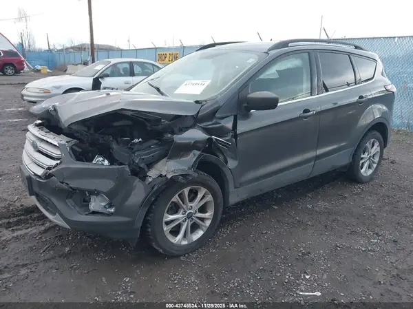 1FMCU9GD1JUD50869 2018 FORD ESCAPE - Image 2
