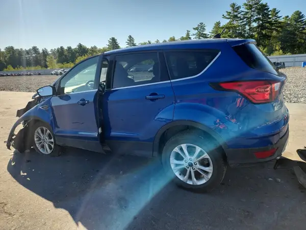 1FMCU9GD1KUA00367 2019 FORD ESCAPE - Image 2