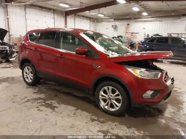 1FMCU9GD1KUA17041 2019 FORD ESCAPE - Image 1