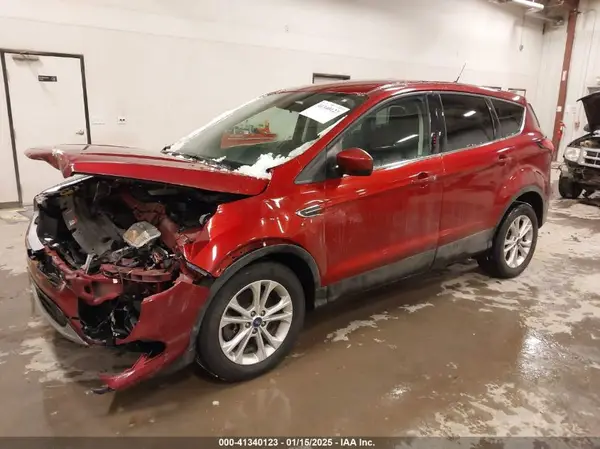 1FMCU9GD1KUA17041 2019 FORD ESCAPE - Image 2