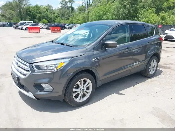 1FMCU9GD1KUA21610 2019 FORD ESCAPE - Image 2